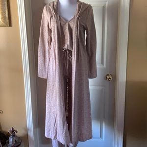 NWOT Daniali oatmeal 3piece hooded outfit